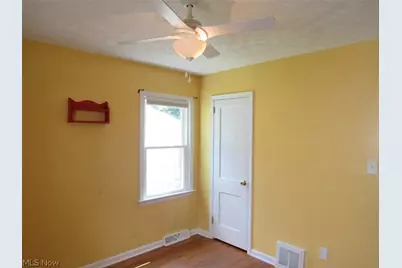 2461 23rd Street, Cuyahoga Falls, OH 44223 - Photo 11