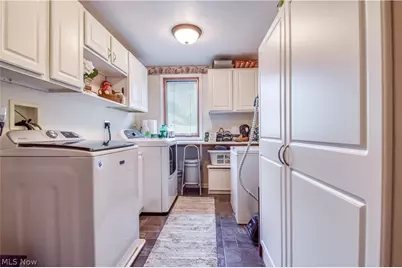 439 E 305th Street, Willowick, OH 44095 - Photo 23