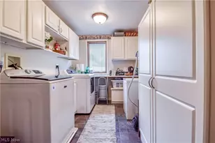 439 E 305th St, Willowick, OH 44095 - Photo 23