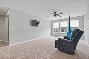 987 Hawkin Ln, Aurora, OH 44202 - Photo 27