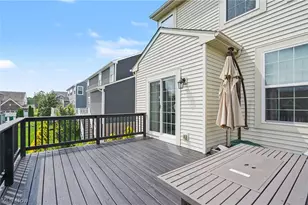 987 Hawkin Ln, Aurora, OH 44202 - Photo 45