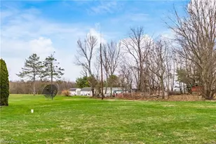2419 Chandlersville Rd, Zanesville, OH 43701 - Photo 9