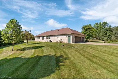 2644 Canaan Drive, Uniontown, OH 44685 - Photo 29