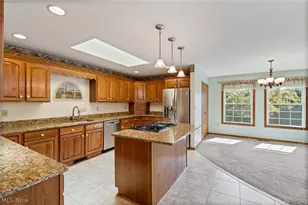 2644 Canaan Dr, Uniontown, OH 44685 - Photo 13