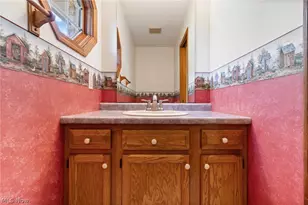 2644 Canaan Dr, Uniontown, OH 44685 - Photo 15