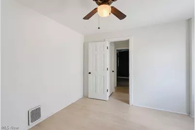 102 Marvin Avenue, Akron, OH 44302 - Photo 21