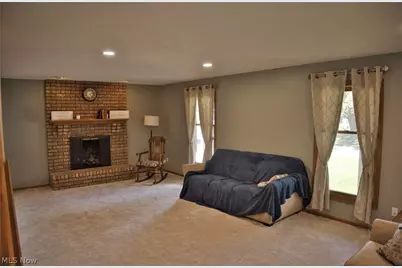 2758 Parkplace Drive, Uniontown, OH 44685 - Photo 9
