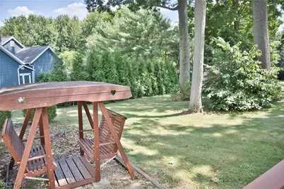 2758 Parkplace Drive, Uniontown, OH 44685 - Photo 27