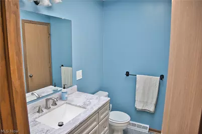 2758 Parkplace Drive, Uniontown, OH 44685 - Photo 17