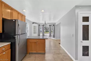 327 32nd St NW, Canton, OH 44709 - Photo 7