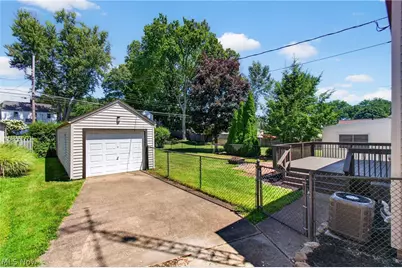 327 32nd Street NW, Canton, OH 44709 - Photo 31