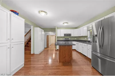 1470 Hawthorne Drive, Vermilion, OH 44089 - Photo 13