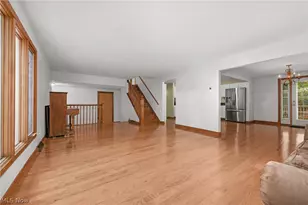 1470 Hawthorne Dr, Vermilion, OH 44089 - Photo 9