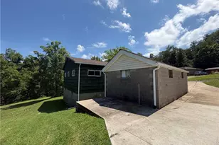 53996 Colerain Pike, Martins Ferry, OH 43935 - Photo 33