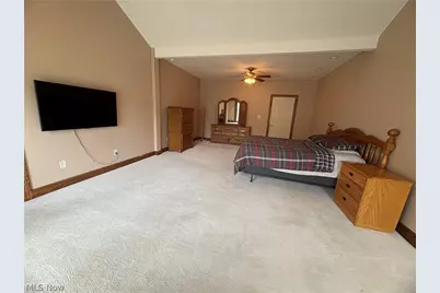 53996 Colerain Pike, Martins Ferry, OH 43935 - Photo 17