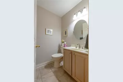 615 Highwood Drive, Cuyahoga Falls, OH 44223 - Photo 19