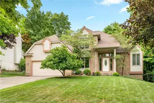 615 Highwood Dr, Cuyahoga Falls, OH 44223 - Photo 1
