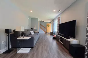 1271 Oxford Cir, Akron, OH 44312 - Photo 5