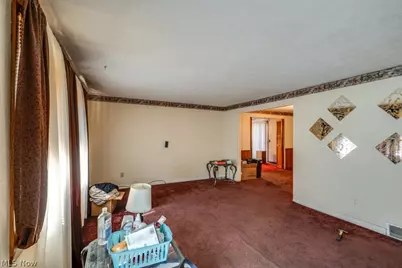 5622 Brentwood Avenue NW, North Canton, OH 44720 - Photo 7
