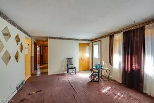 5622 Brentwood Ave NW, North Canton, OH 44720 - Photo 5