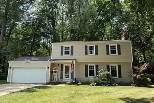 2082 Willowdale Dr, Stow, OH 44224 - Photo 1