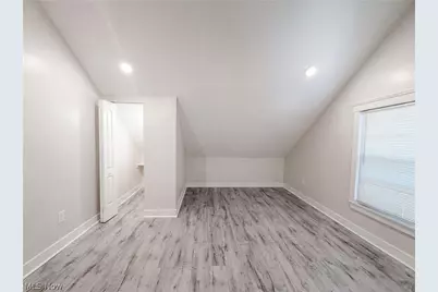 3407 Erin Avenue, Loveland, OH 44113 - Photo 7
