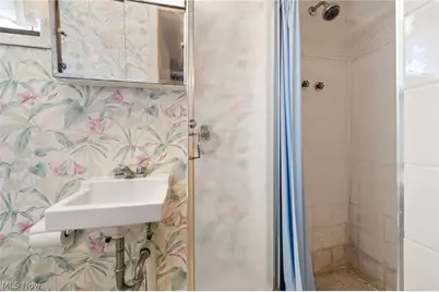 5701 Wichita Avenue, Loveland, OH 44144 - Photo 27