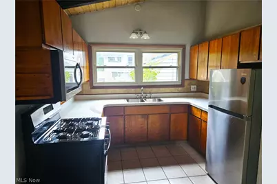 504 Larkin Avenue, Akron, OH 44305 - Photo 5