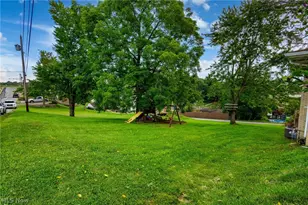 400 Wayne Ave, Weirton, WV 26062 - Photo 17