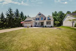 5862 Trystin Tree, Medina, OH 44256 - Photo 3