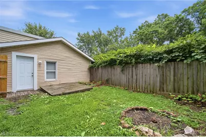 1116 McIntosh Avenue, Akron, OH 44314 - Photo 17