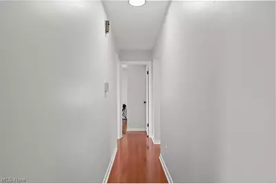 2876 Farmdale Road, Akron, OH 44312 - Photo 23