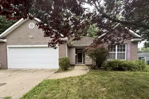 1794 Wakefield Dr, Akron, OH 44320 - Photo 1