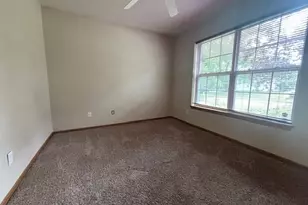 1794 Wakefield Dr, Akron, OH 44320 - Photo 19