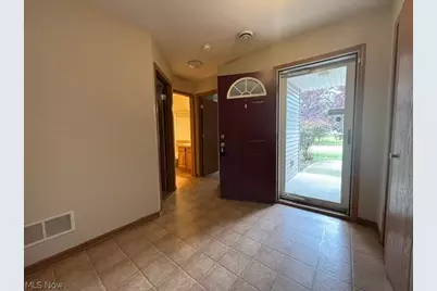 1794 Wakefield Drive, Akron, OH 44320 - Photo 3