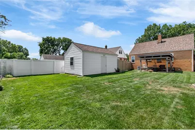 2557 9th Street, Cuyahoga Falls, OH 44221 - Photo 29