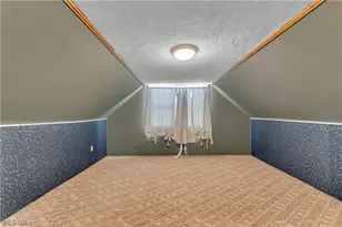2557 9th St, Cuyahoga Falls, OH 44221 - Photo 25