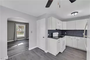 2557 9th St, Cuyahoga Falls, OH 44221 - Photo 11