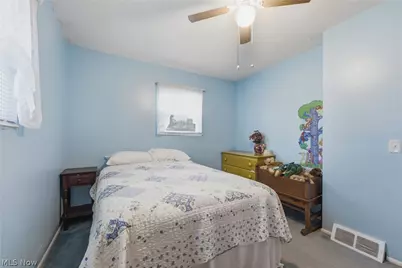 6965 Glenmere Avenue NE, Canton, OH 44721 - Photo 7