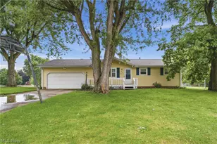 6965 Glenmere Ave NE, Canton, OH 44721 - Photo 1