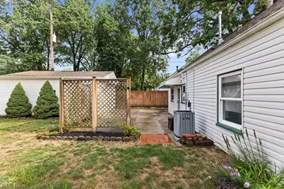 1960 Tudor Street, Cuyahoga Falls, OH 44221 - Photo 5