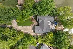 2264 Morning Star Dr, Roaming Shores, OH 44084 - Photo 3