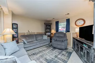 1404 Kendale Dr, Akron, OH 44314 - Photo 33