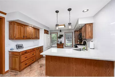 11660 Stone Creek Lane, Concord Twp, OH 44077 - Photo 5