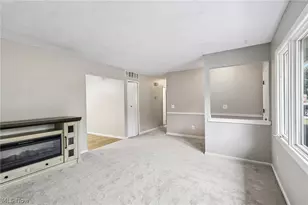 8278 Dallas Dr, Mentor, OH 44060 - Photo 13