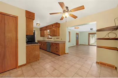 845 Jamestown Avenue, Elyria, OH 44035 - Photo 11
