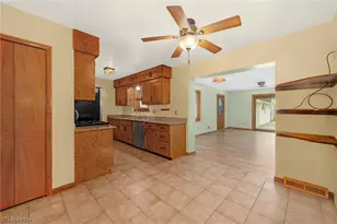 845 Jamestown Ave, Elyria, OH 44035 - Photo 11