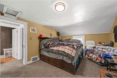 912 Hunt Street, Akron, OH 44306 - Photo 19