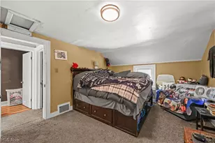 912 Hunt St, Akron, OH 44306 - Photo 19