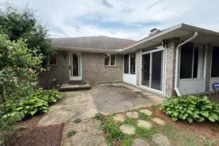 3986 April Dr, Uniontown, OH 44685 - Photo 47